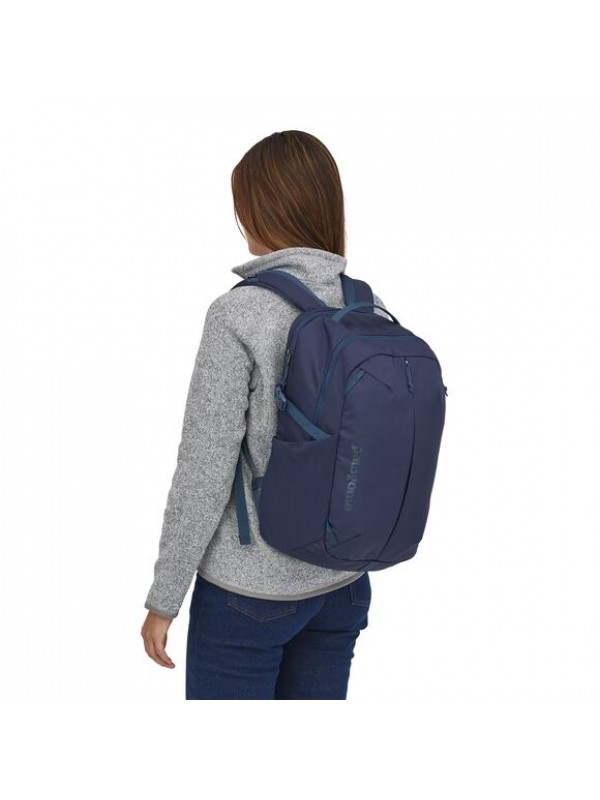 Patagonia Refugio Daypack 26L : Classic Navy | Naked Ape